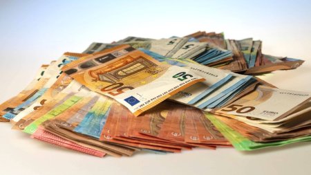 Reintroducerea schemei de sprijinire a companiilor romanesti, aprobata de Comisia Europeana. Banii pe care ii pot primi firmele