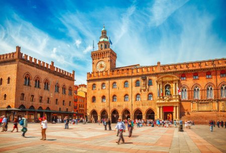 Bologna - curiozitati despre orasul care gazduieste cea mai veche universitate din lume