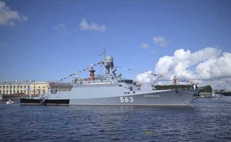 Ucrainenii anunta prima lor operatiune in Marea Baltica. Nava Serpuhov, capabila sa lanseze rachete de croaziera, a fost 