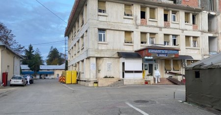 Spital ajuns in pragul falimentului din cauza salariilor. Avem prea multi angajati