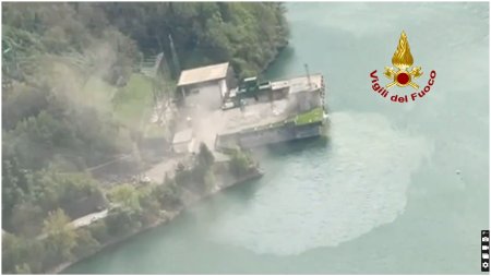 Alerta in Italia. O hidrocentrala a <span style='background:#EDF514'>EXPLODA</span>t, iar patru persoane au murit si cinci sunt date disparute