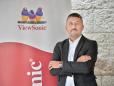 Burak Aydin, director al ViewSonic pentru regiunea Europei Centrale si de Est: In primul trimestru al acestui an ne-am crescut vanzarile din Romania cu 40% pe toate gamele de produse. Recent, am semnat un parteneriat cu NOD - cel mai mare <span style='background:#EDF514'>DISTRIBUITOR</span> IT de pe plan local - si vrem sa continuam sa crestem pe piata din Romania