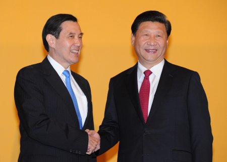 Xi Jinping afirma ca nimeni nu poate opri „reuniunea de familie” cu Taiwanul si „tendinta is<span style='background:#EDF514'>TORICA</span> de reunificare a tarii”