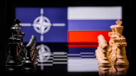 Va declansa NATO un holocaust nuclear daca Rusia ataca un stat membru? Care sunt de fapt perspectivele reale