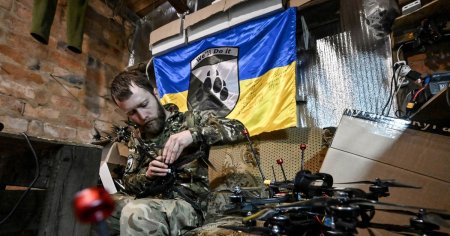 In lipsa <span style='background:#EDF514'>MUNITI</span>ei, ucrainenii au distrus peste 60% din tancurile rusesti cu ajutorul dronelor