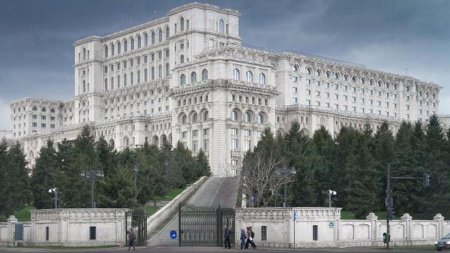 Palatul Parlamentului va gazdui <span style='background:#EDF514'>SUMMITUL</span> Liderilor Congresului Mondial al Ucrainenilor, la finalul saptamanii