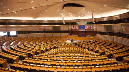Uniunea Europeana va avea un nou Parlament. Procedurile pentru <span style='background:#EDF514'>LEGISLATIA</span> nefinalizata
