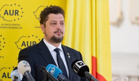 <span style='background:#EDF514'>CLAUDIU</span> Tarziu, AUR: Nu poate fi vorba de sprijinirea unei eventuale candidaturi la presedintie a lui Mircea Geoana