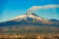 Vu<span style='background:#EDF514'>LCAN</span>ul Etna – localizare, istoria eruptiilor, curiozitati