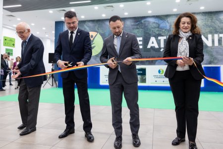 Premierul Marcel Ciolacu, despre deschiderea <span style='background:#EDF514'>TARGUL</span>ui Green Energy Expo & Romenvirotec si Forumului International de Mediu: Guvernul Romaniei demonstreaza un angajament ferm in protejarea mediului si in promovarea unui mod de viata mai durabil