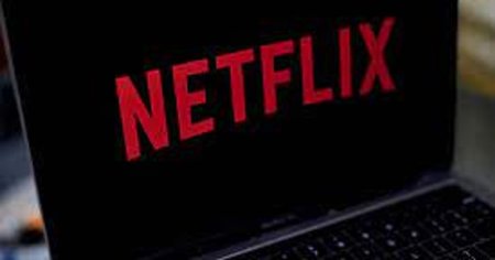 Care au fost cele mai urmarite titluri pe Netflix si pe pe <span style='background:#EDF514'>DISNEY</span>+ in 2023