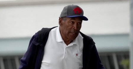 A murit controversatul O.J. Simpson. Fostul mare sportiv a fost acuzat de o dubla crima in procesul secolului, in anii '90