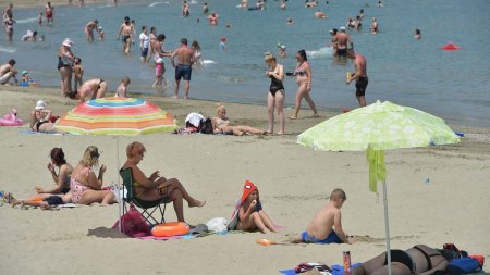 Cum va fi vremea in minivacanta de 1 mai? Romanii vor face plaja pe litoral