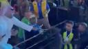 Un fan al lui Al-Ittihad a bicuit un jucator dupa infrangerea din Supercupa in fata lui Al-Hilal
