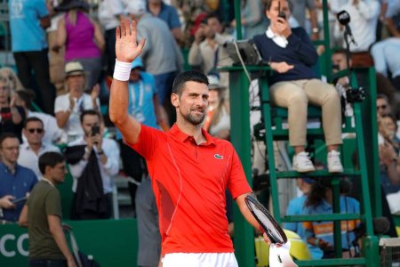 Novak <span style='background:#EDF514'>DJOKOV</span>ic l-a invins pe Alex De Minaur si este in semifinalele turneului de la Monte Carlo