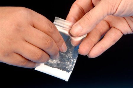Heroina adusa din Germania, destinata consumatorilor din Iasi, gasita de politisti