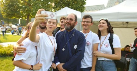 Preotul Constantin Necula, viziune ingrijoratoare: Nu vrem sa recunoastem, dar ne-a luat pe toti