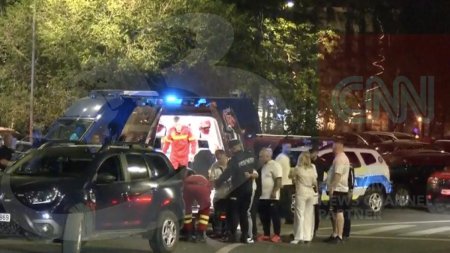 Tatal lui Sebi, tanarul ucis de Vlad Pascu, luat cu <span style='background:#EDF514'>AMBULANTA</span> de la protestul din Piata Victoriei