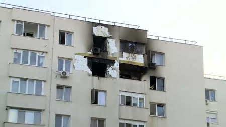 Vecina de vizavi a dat foc. Incendiul din Bucuresti soldat cu doi morti ar fi fost provocat de o femeie