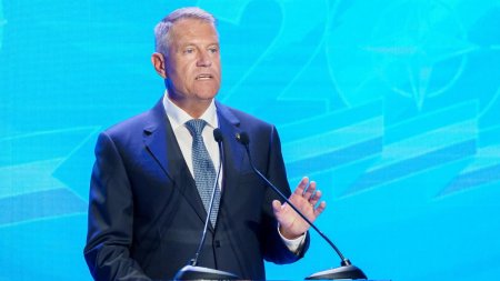 Klaus Iohannis: Romania condamna cu cea mai mare <span style='background:#EDF514'>FERMIT</span>ate atacul Iranului impotriva Israelului