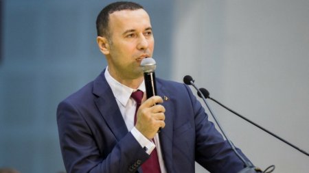 Iulian Dumitrescu forteaza conducerea PNL pentru un al doilea mandat de presedinte la CJ Prahova