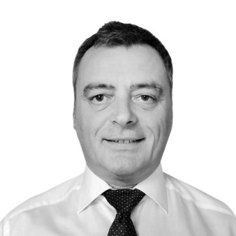 Catalin Olteanu, CEO la Elemaster Electronic Technologies: Acum 25 de ani sa faci management in Romania era relativ simplu, pentru ca somajul era atat de ridicat incat <span style='background:#EDF514'>NIMENI</span> nu isi risca jobul. Ei bine, situatia s-a schimbat mult