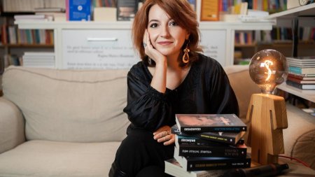 Lansarea romanului Castelul din orasul meu de Ioana Baldea Constantinescu, la Teatrul National Bucuresti