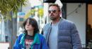 Fiica de 15 ani a lui Jennifer Garner si Ben Affleck si-a schimbat numele. S-a tuns scurt si poarta <span style='background:#EDF514'>HAINE</span> de baiat