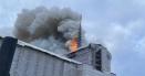 Incendiu puternic la Copenhaga: vechea turla a Bursei de Valori se p<span style='background:#EDF514'>RABU</span>seste