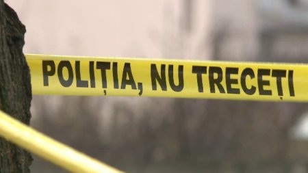 Un barbat a murit in parcul IOR din Bucuresti, imediat dupa ce a fost vazut cand bea dintr-o sticla