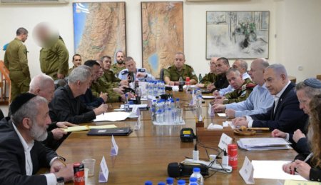 Cabinetul de razboi din Israel se int<span style='background:#EDF514'>RUNE</span>ste din nou pentru a discuta despre riposta fata de Iran