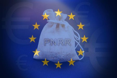 <span style='background:#EDF514'>IOHANNIS</span> semneaza Legea pentru Implementarea PNRR: O miscare vitala pentru economia Romaniei