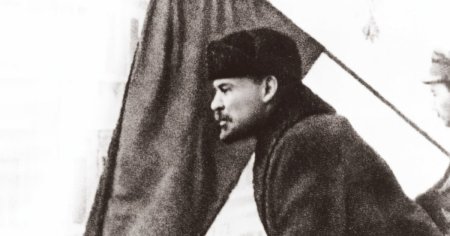 Cum a reusit <span style='background:#EDF514'>LENIN</span> sa devina liderul Revolutiei bolsevice. Legenda trenului plumbuit care l-a adus din exil VIDEO