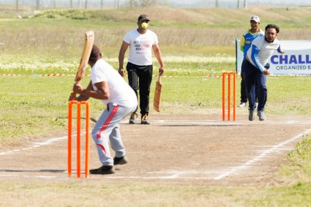 Adio, oina! Srilankezii din Galati, <span style='background:#EDF514'>BRAILA</span> si Alba Iulia, au organizat un turneu de cricket