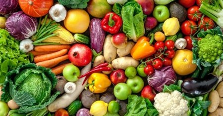 Cum sa te vindeci cu ajutorul legumelor si <span style='background:#EDF514'>VERDE</span>turilor din propria gradina. Sfaturi de la Costel Vanatoru, directorul Bancii de Resurse Genetice Vegetale Buzau