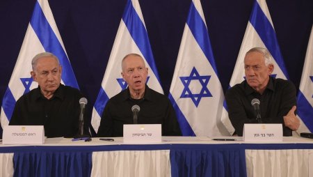 Liderii cabinetului de razboi al Israelului nu au in<span style='background:#EDF514'>CRED</span>ere unul in altul. Dezacord complet privind modul in care se poate castiga razboiul din Gaza – WSJ