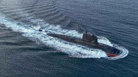 Miscarea surprinzatoare a armatei chineze: Ofiterii mai slab cotati sunt pusi la comanda submarinelor nucleare