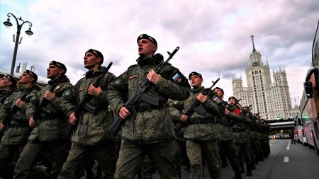 A explodat numarul de soldati <span style='background:#EDF514'>RUSI</span> condamnati pentru omor, dupa recrutarea puscariasilor