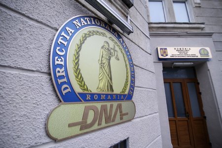 DNA a descins la Consiliul Judetean Gorj
