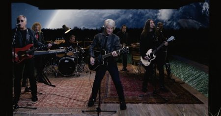 Un serial <span style='background:#EDF514'>DOCUMENT</span>ar despre Bon Jovi ofera detalii despre istoria de 40 de ani a trupei: Vrem sa fim sinceri VIDEO