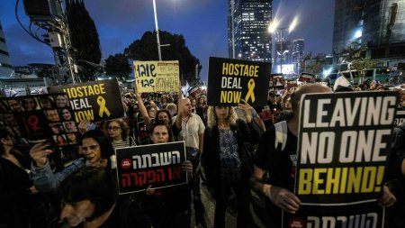 Proteste de amploare la Tel Aviv. Mii de persoane au iesit in starda pentru eliberarea <span style='background:#EDF514'>OSTATICI</span>lor