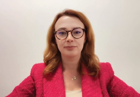 ZF IT Generation. Mihaela Onofrei, CEO & cofondator, Apollo AI - un start-up din Iasi care dezvolta solutii bazate pe AI pentru <span style='background:#EDF514'>SANATAT</span>e: Suntem in discutii cu un fond de investitii pentru o finantare