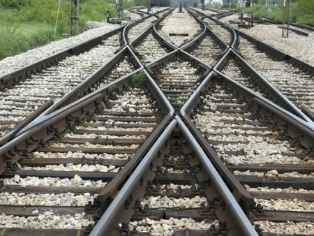 CFR lanseaza licitatia pentru <span style='background:#EDF514'>ELECTRIFICARE</span>a si reabilitarea liniei de cale ferata Constanta-Mangalia, proiect de peste 1,3 mld. lei