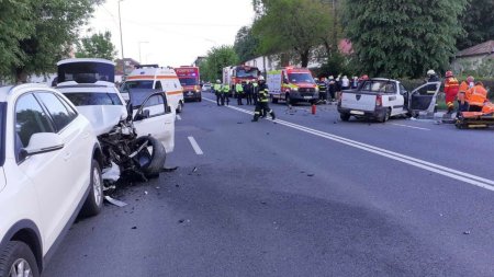 O persoana a murit si patru au fost ranite intr-un accidet rutier produs in Ramnicu Valcea