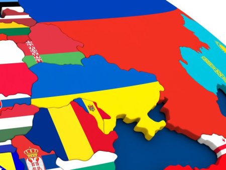 Analist: <span style='background:#EDF514'>POLONIA</span> si Romania se vor confrunta cu o Rusie intarita in lupta, capabila sa loveasca mai usor daca Ucraina cade