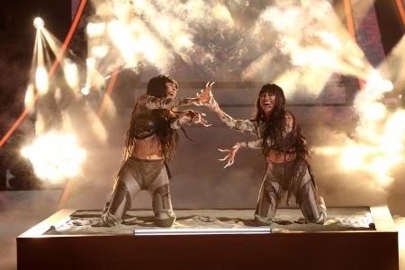 <span style='background:#EDF514'>TE CUNOSC</span> de undeva! 20 aprilie 2024. Bella Santiago si Barbara Isasi, moment de Eurovision, transformate in Loreen