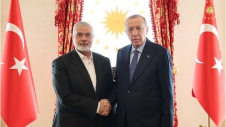 Recep <span style='background:#EDF514'>ERDOGAN</span> s-a intalnit cu liderul Hamas la Istanbul. Turcia cere incetarea focului in Gaza