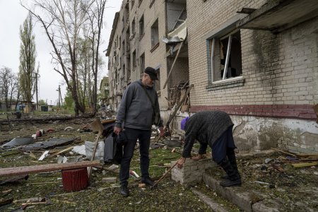 Viata in Harkov, unde rusii bombardeaza intens si distrug infrastructura energetica. Ne trezim in fiecare zi fara sa stim daca vom avea curent sau nu