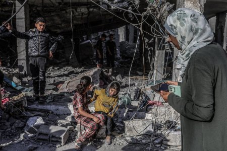 Viata de dincolo de moarte. Rouh, fetita adusa pe lume din <span style='background:#EDF514'>PANTE</span>cele mamei palestiene ucise in atacul israelian de la Rafah