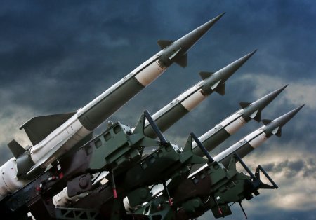 NATO va dobori orice racheta care zboara spre Romania sau <span style='background:#EDF514'>POLONIA</span>